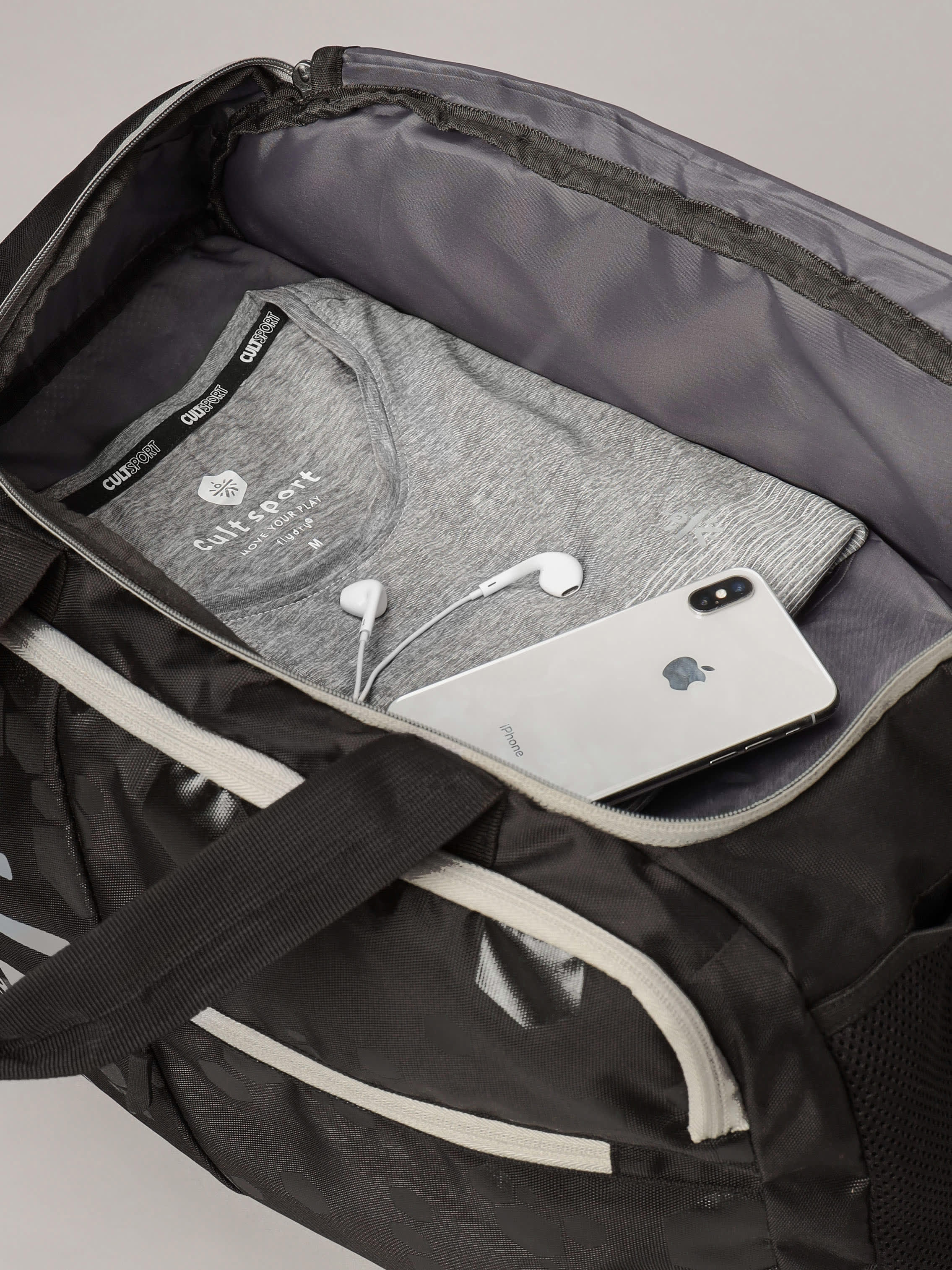 Duffle Bag with Shoe Compartment