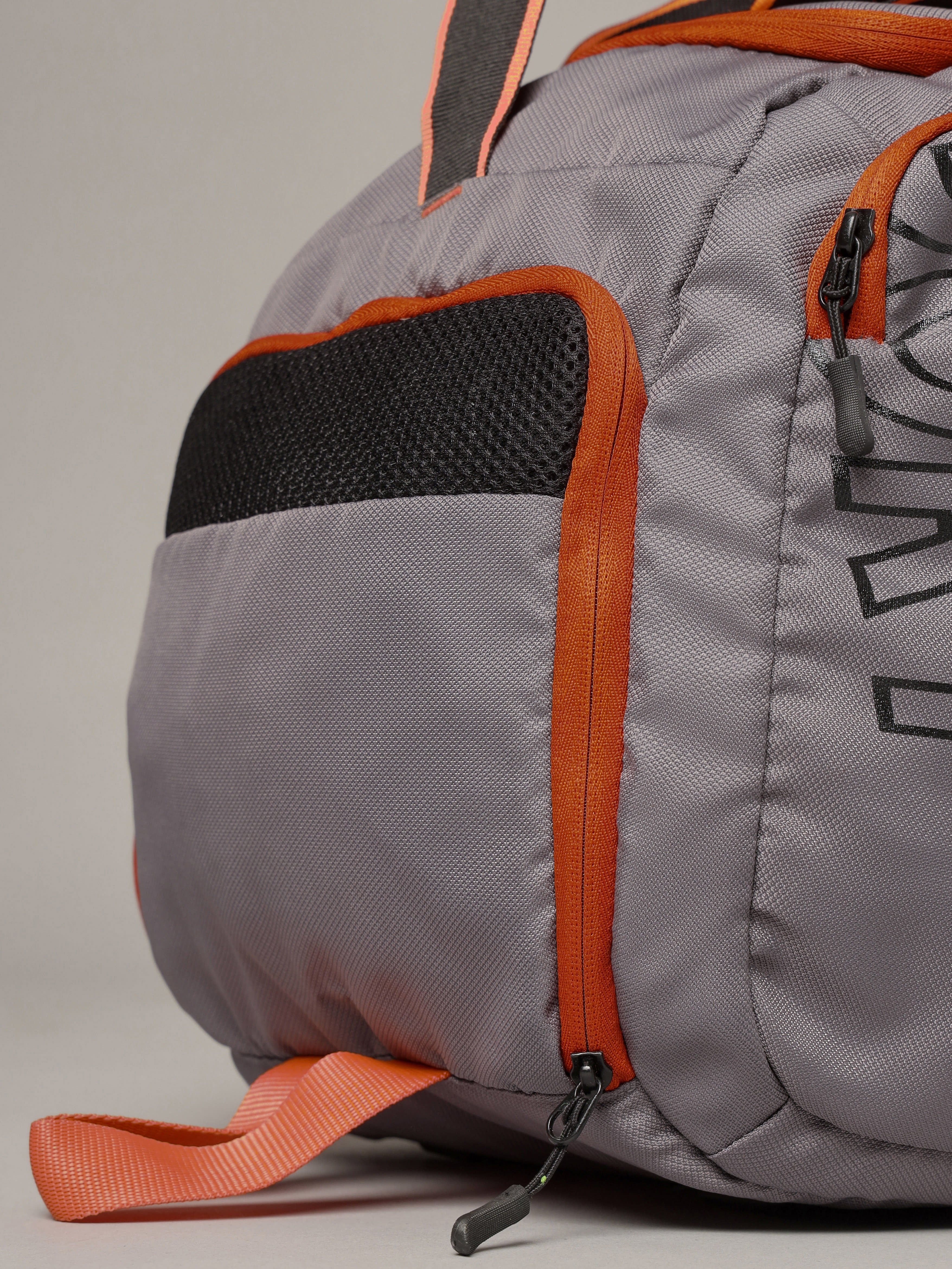 Duffle Bag with Shoe Compartment