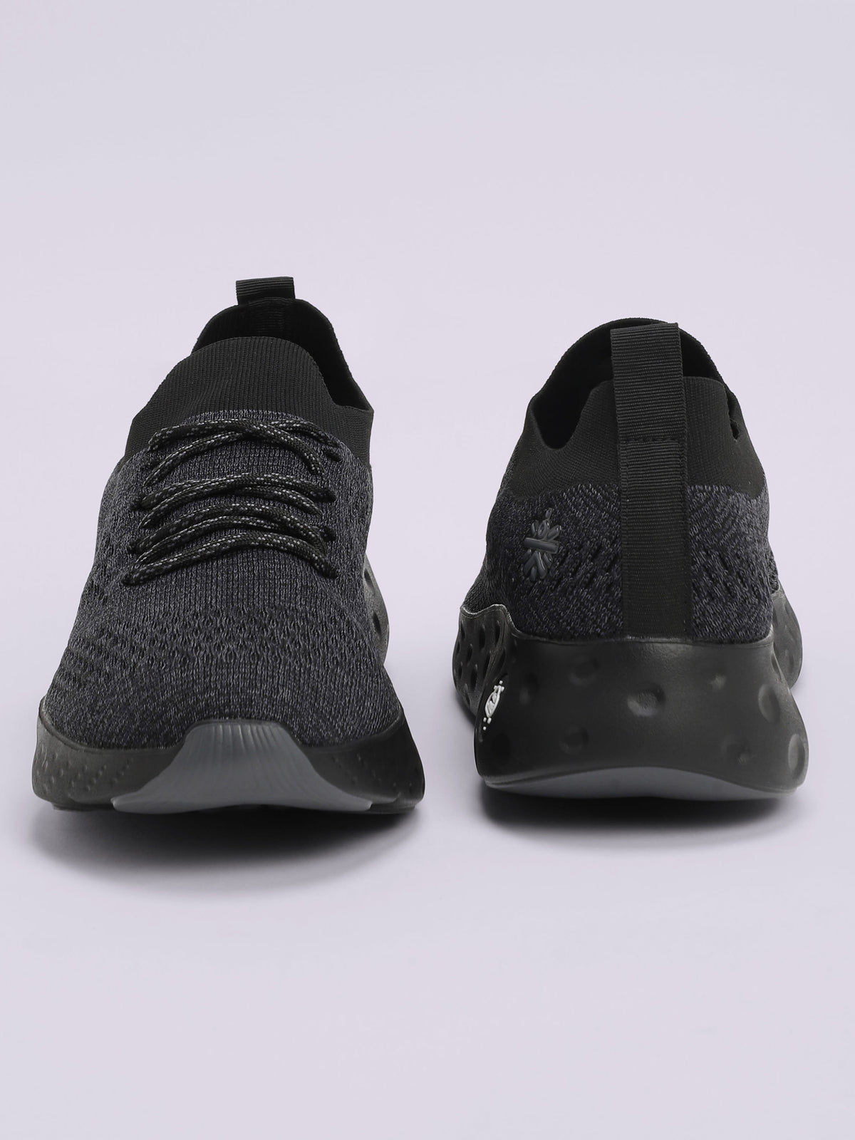 cult EZ+ Plush Men's Walking Shoes - Black/Grey