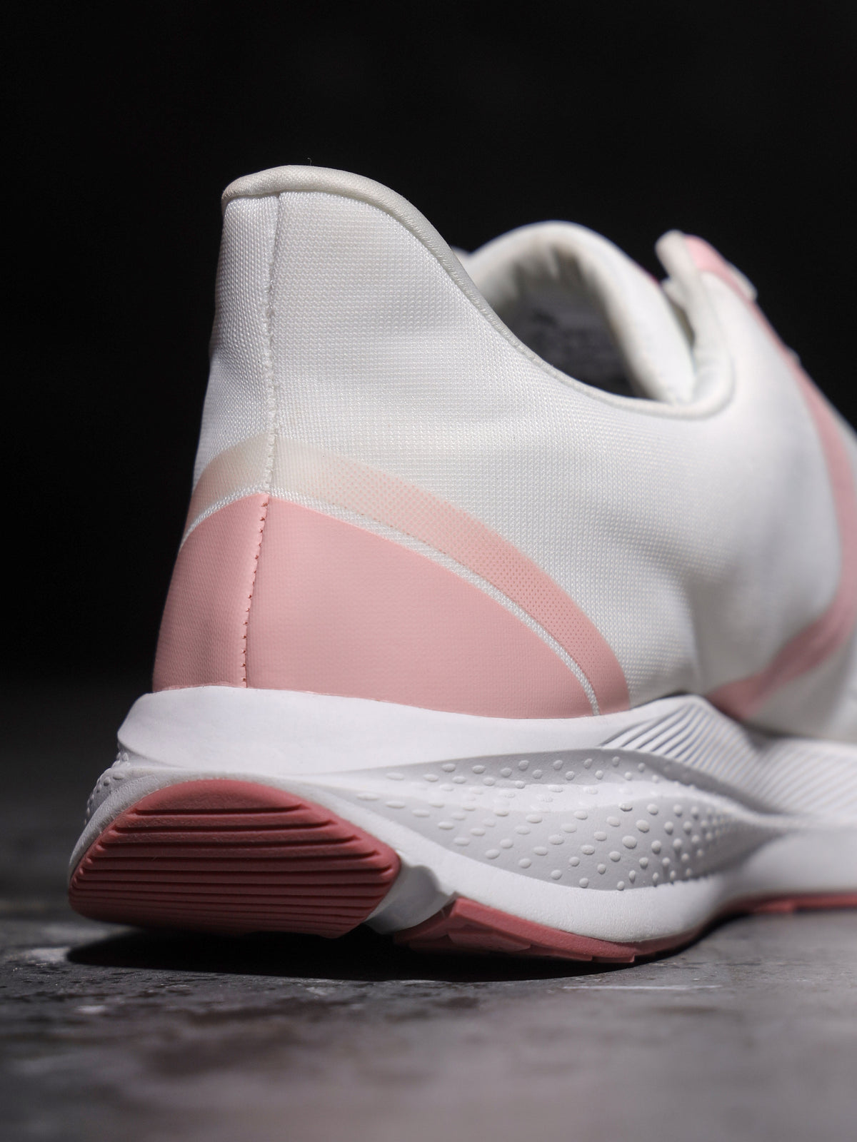 cult Dazsh Women Running Shoes - White