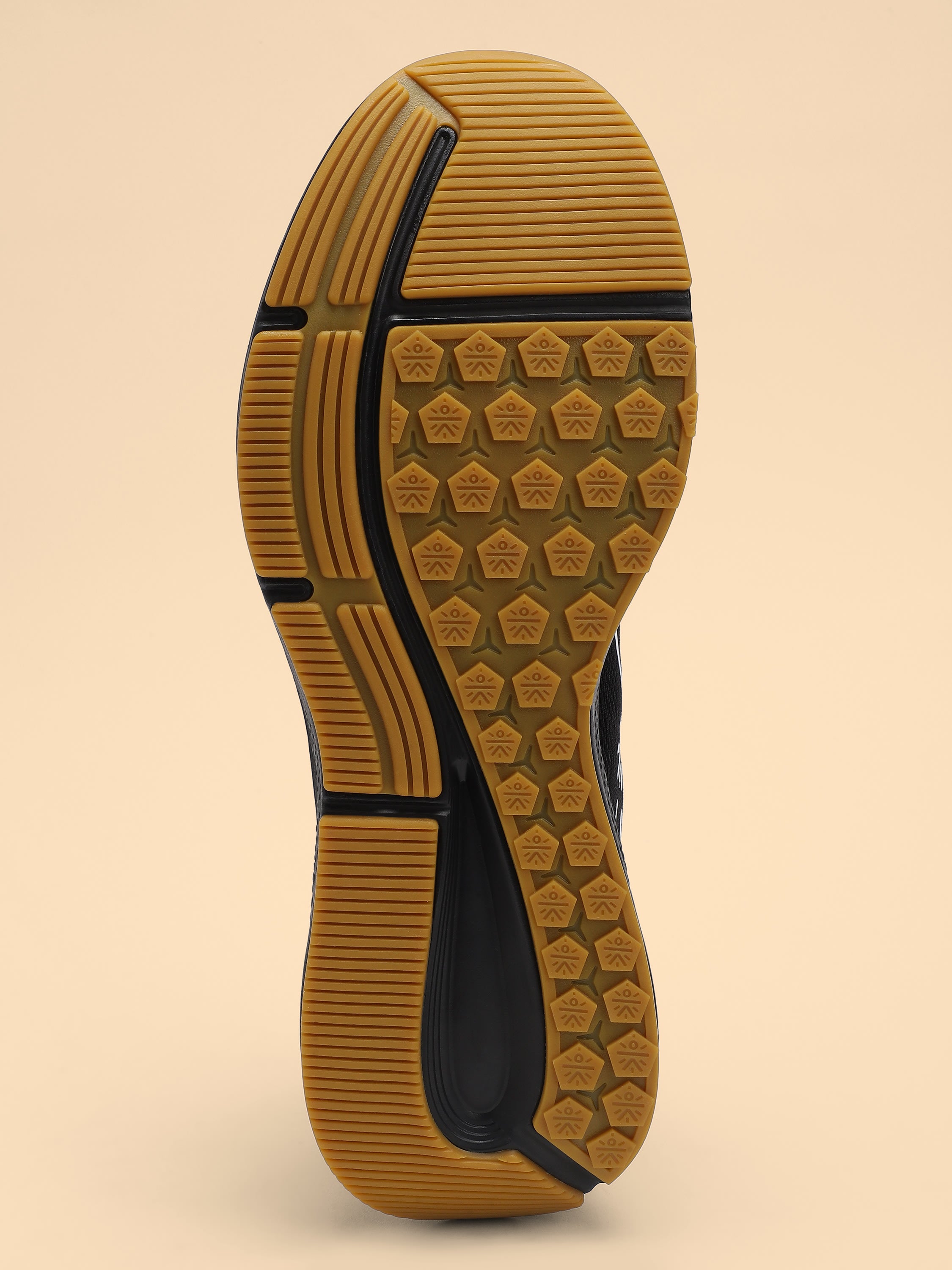 cult Flomo Men Running Shoes - Black/Mustard