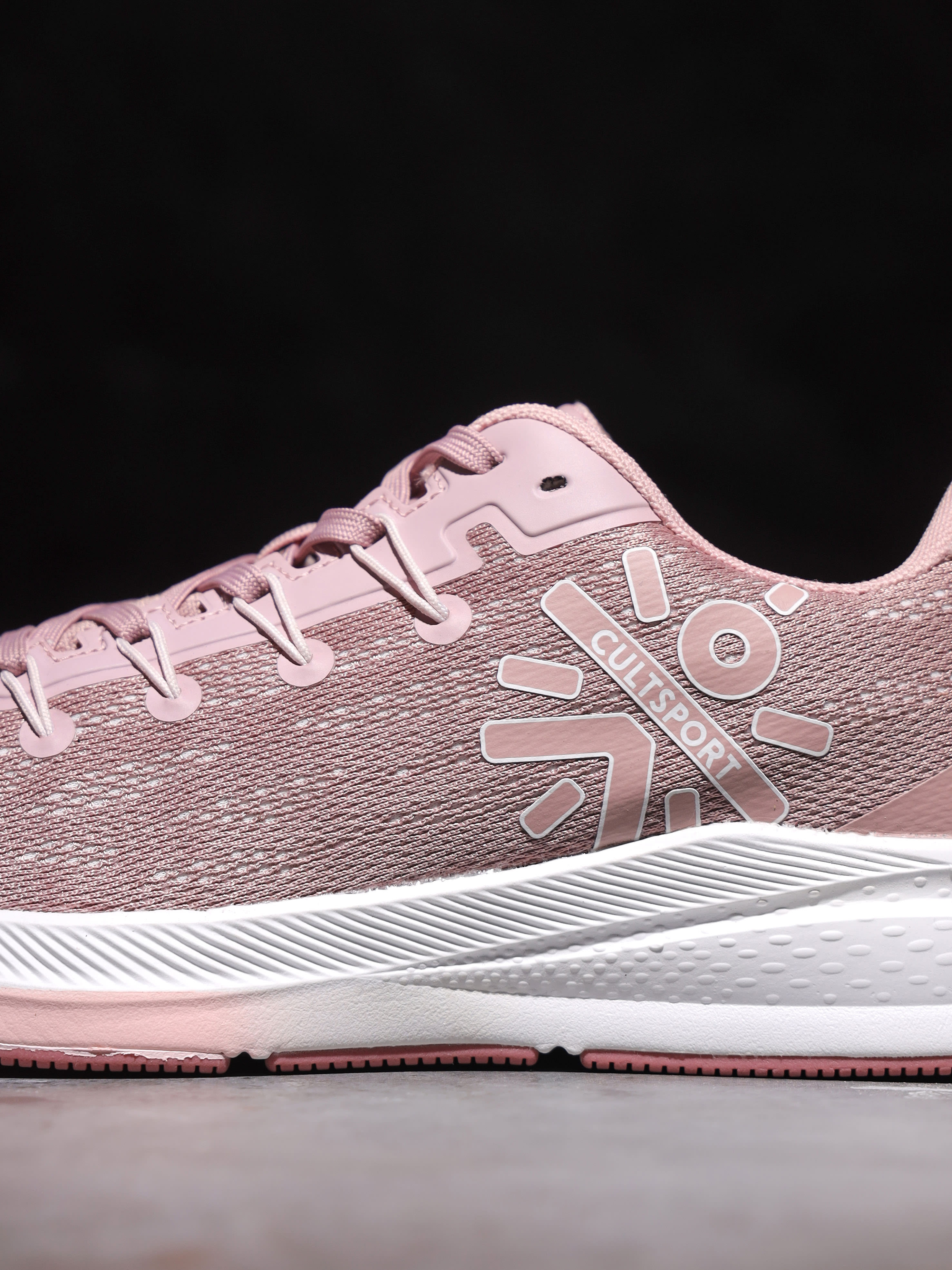cult Firebird Women Running Shoes - Pink