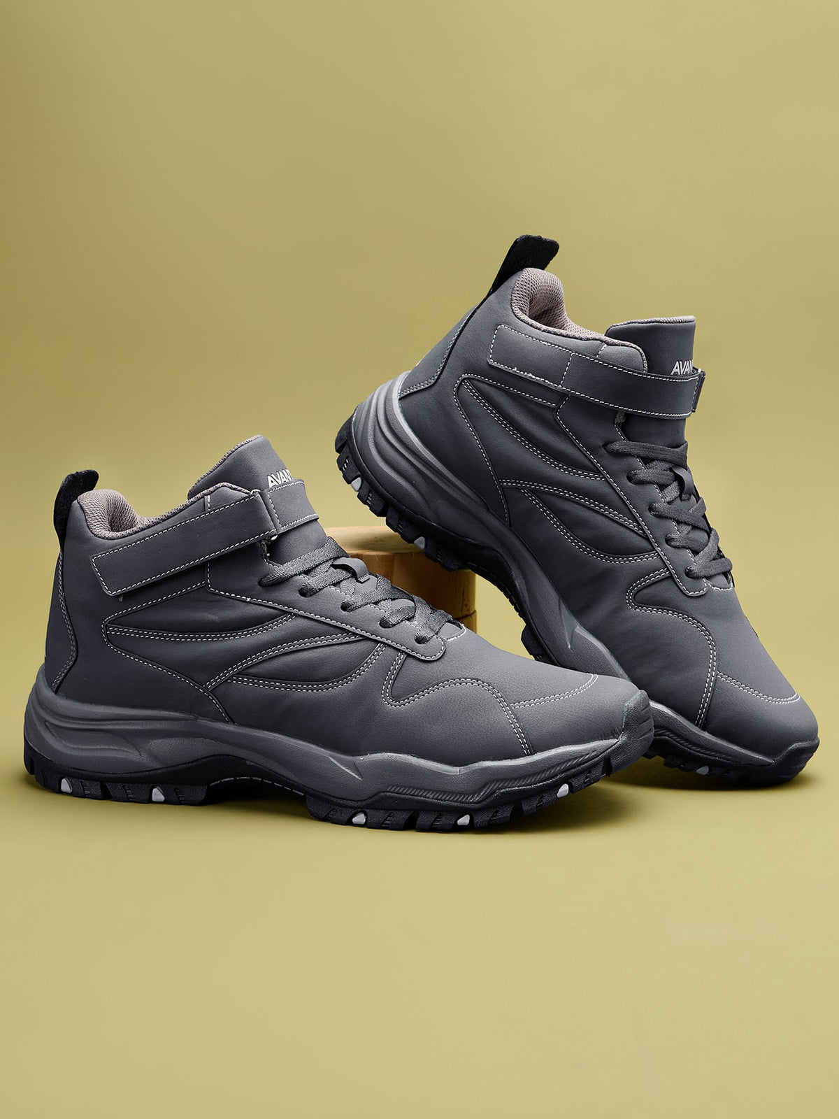 Avant Men’s Thar Outdoor Shoes - D.Grey