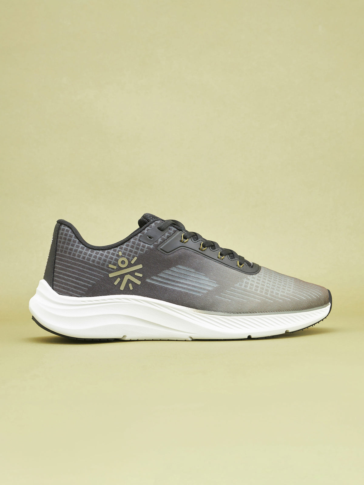 cult Thunderbird Men Running Shoes - Olive/Black