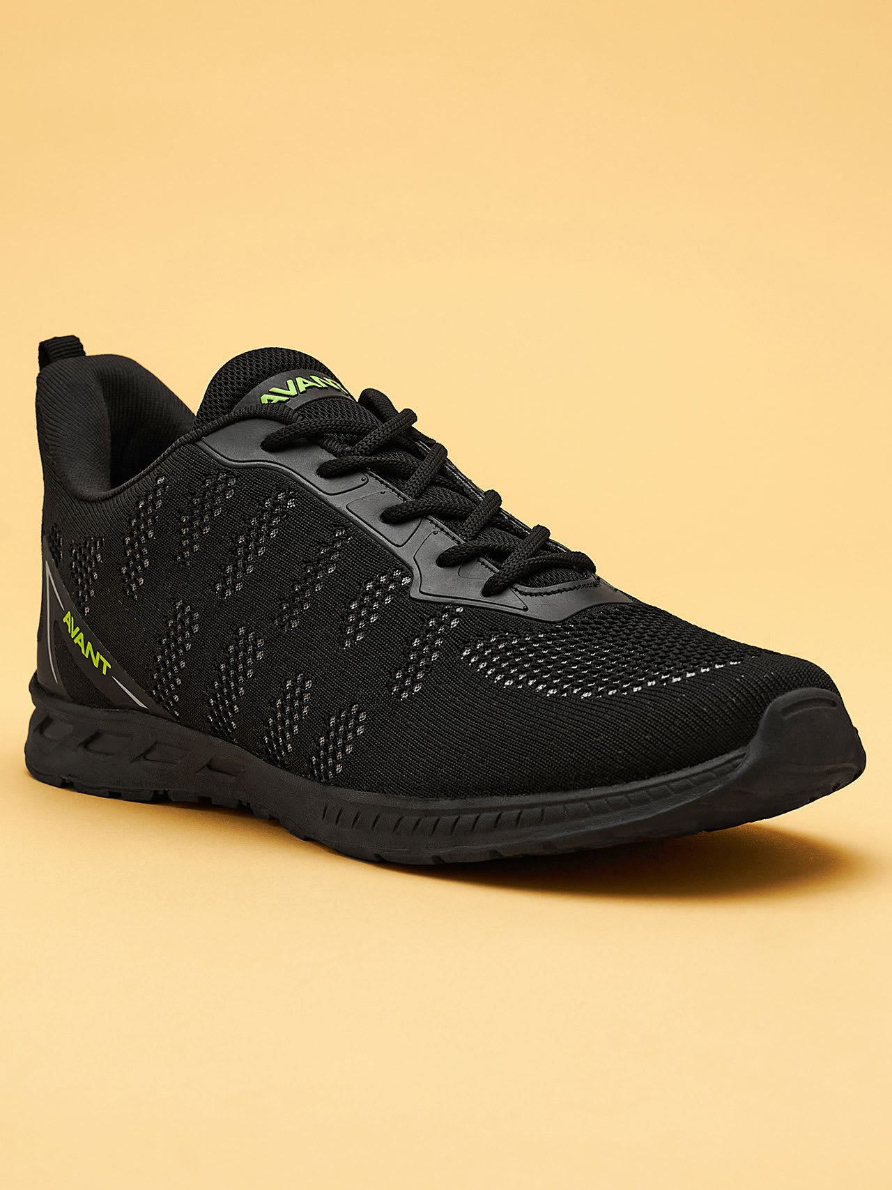 Avant Men's Hurricane Running and Training Shoes - Black/White- Black Outsole