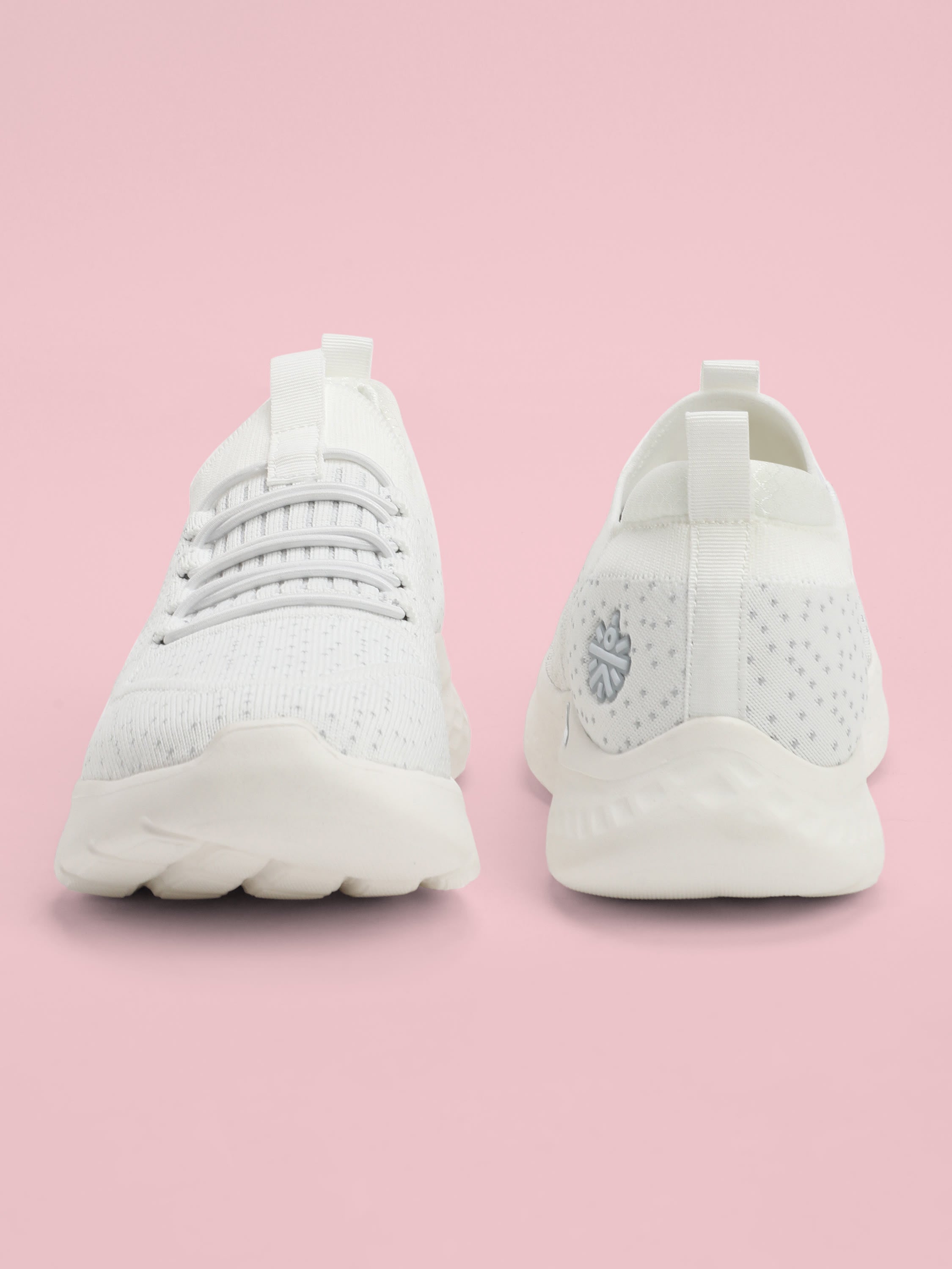 cult EZ+ Fuzzy Women's Walking Shoes - White