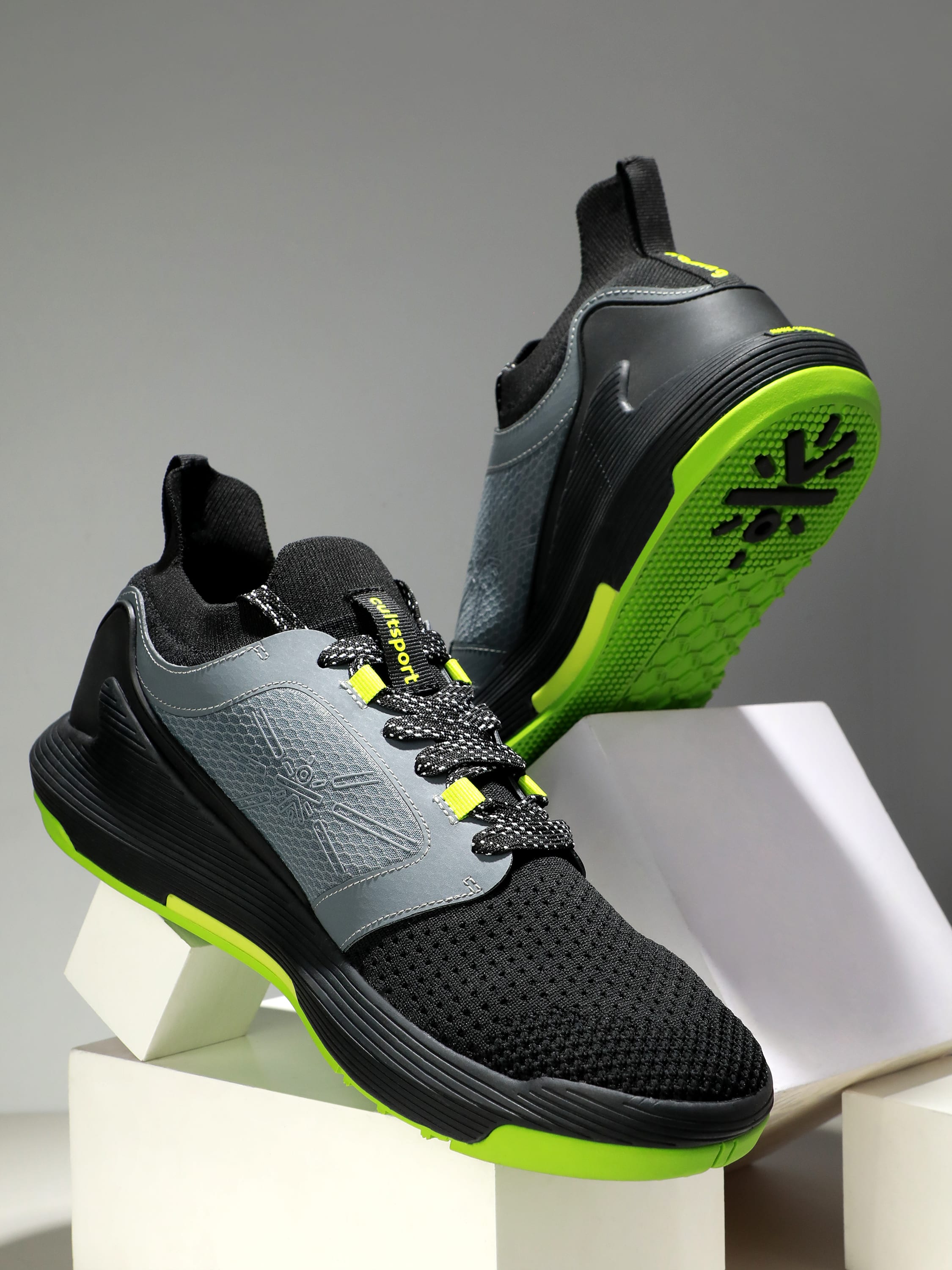 cult Crosstrain Men Training Shoes - Black