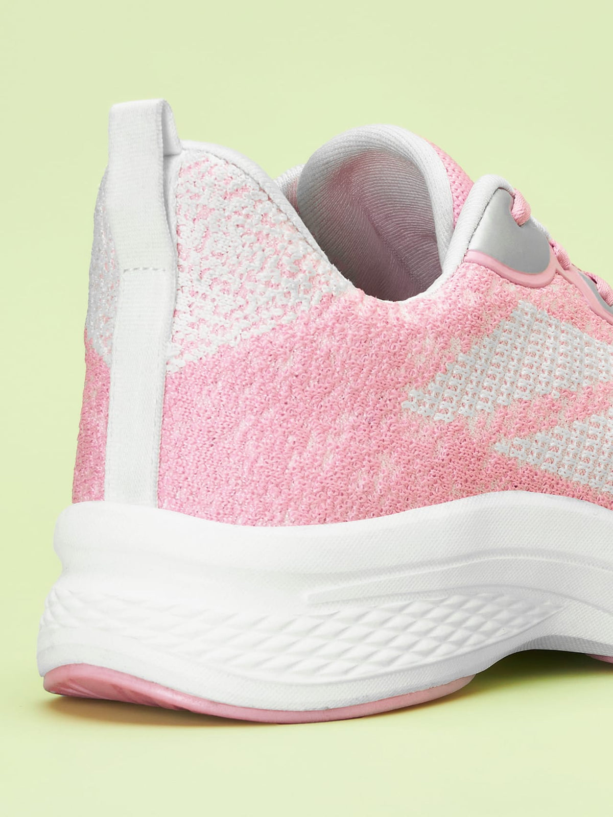 Avant Women's MagiX Running shoes-Pink / White