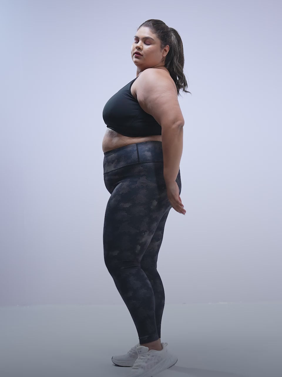Women's Black Training Essential Plus Size Printed Tights