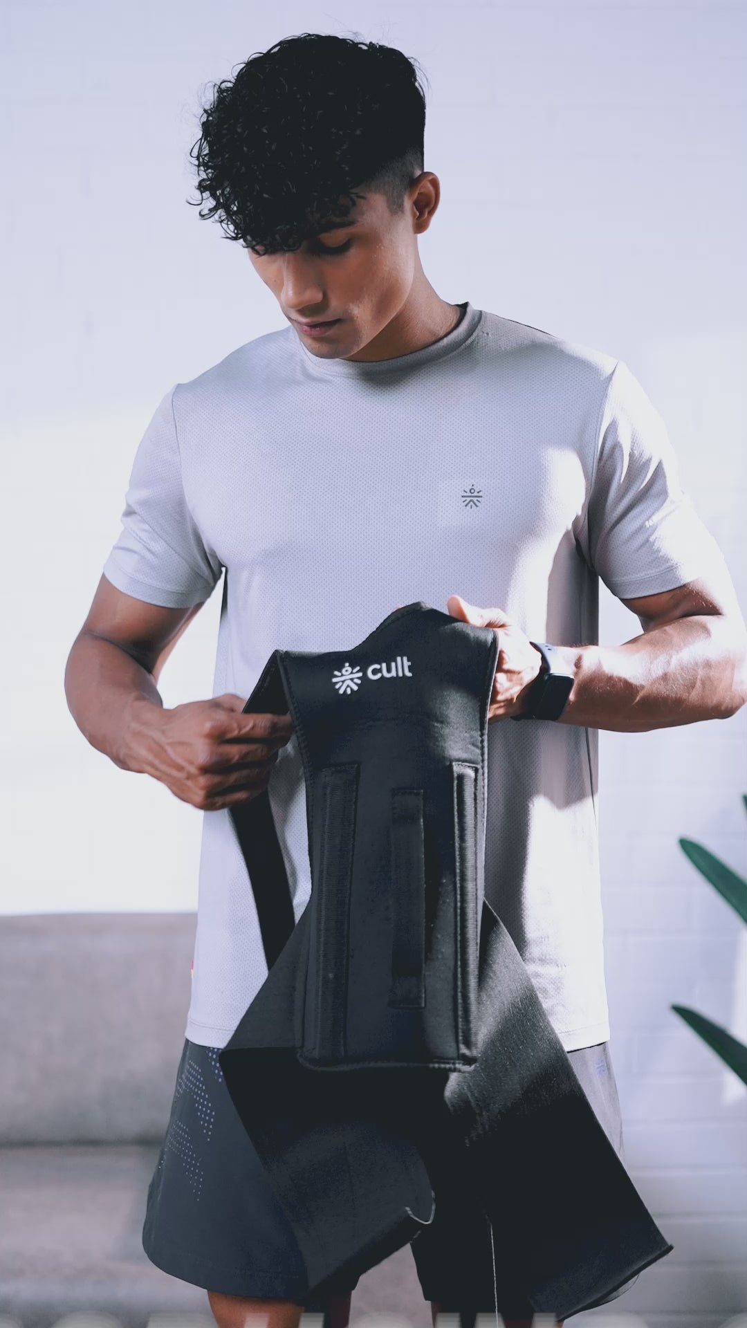 cult Posture Corrector Unisex Black