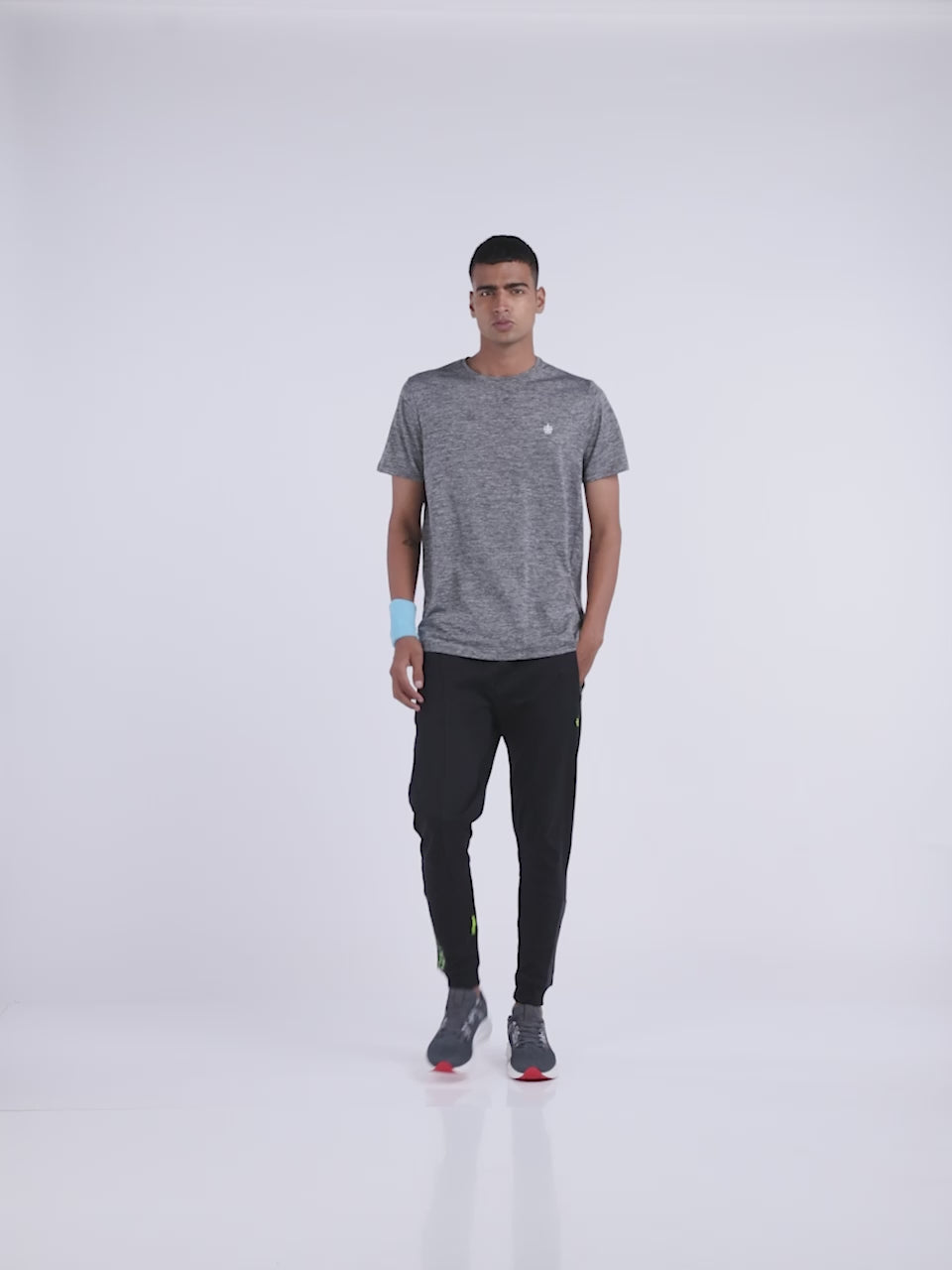 cult Versa DFNDR Men Running Shoes - Grey/Red