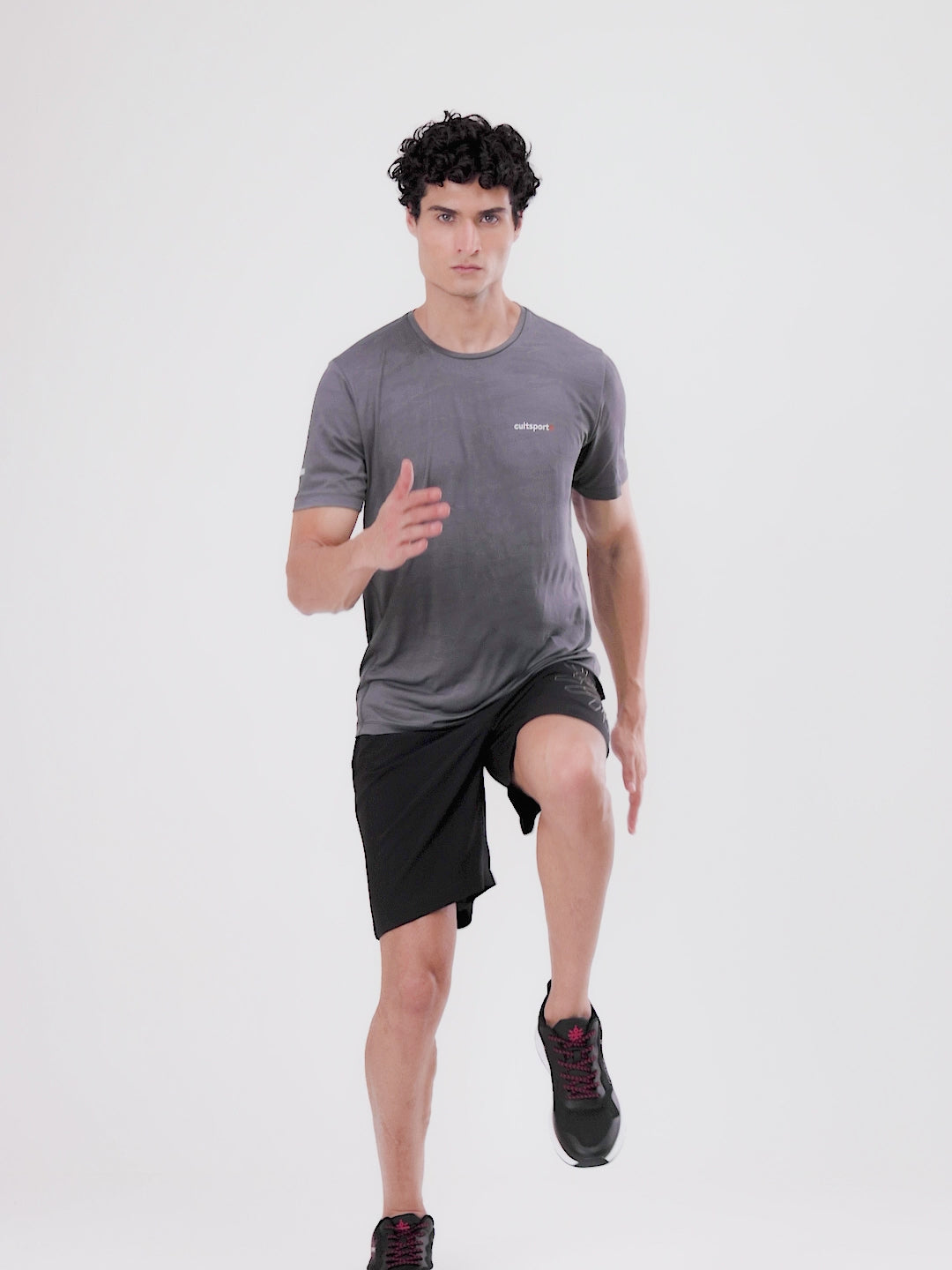 cult Hustle Men Running Shoes - Black