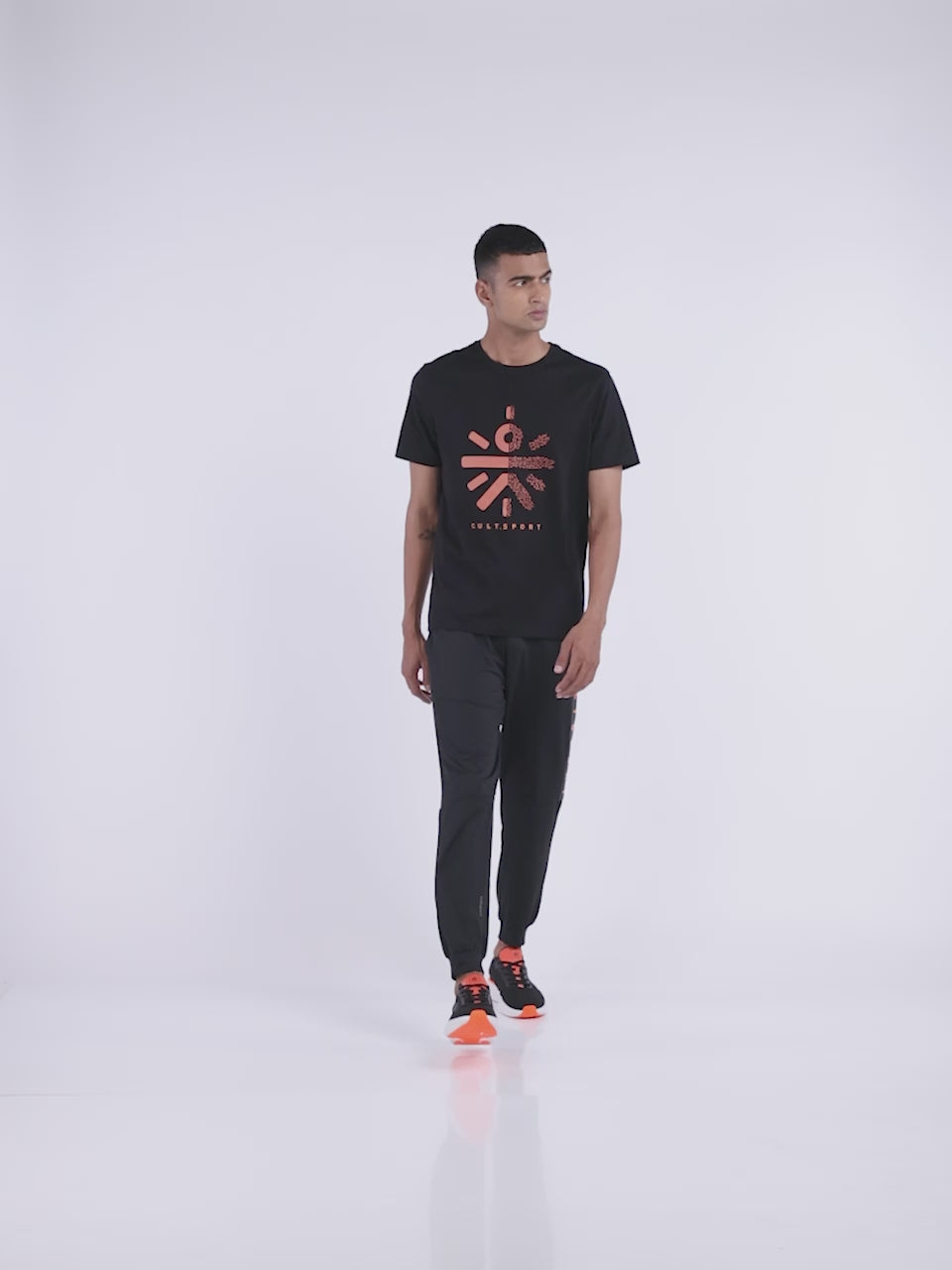 cult Versa Fly Men Running Shoes - Black/Orange