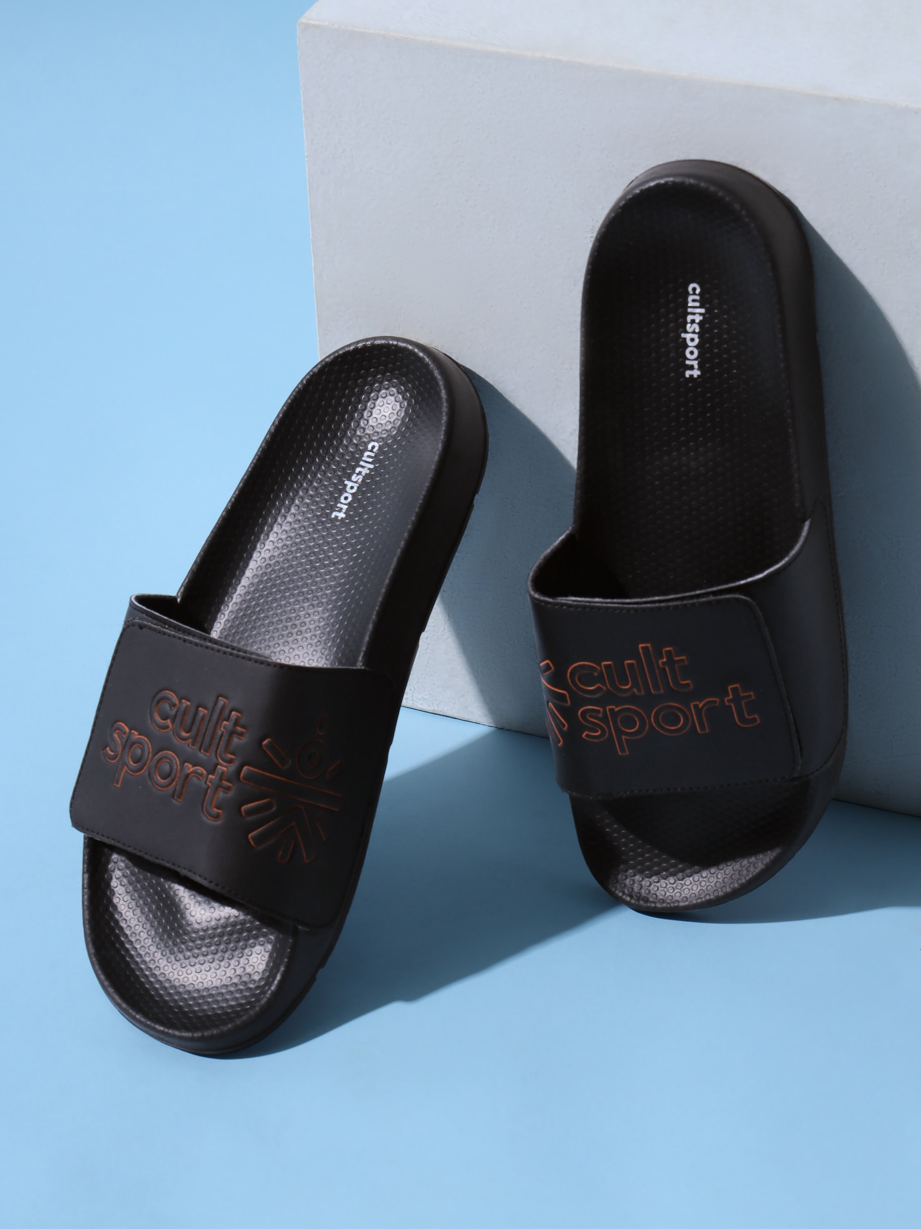 cult Glissade Black Men Slides