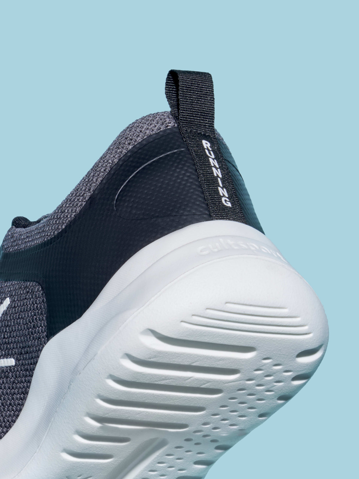 cult Flow Men Running Shoes