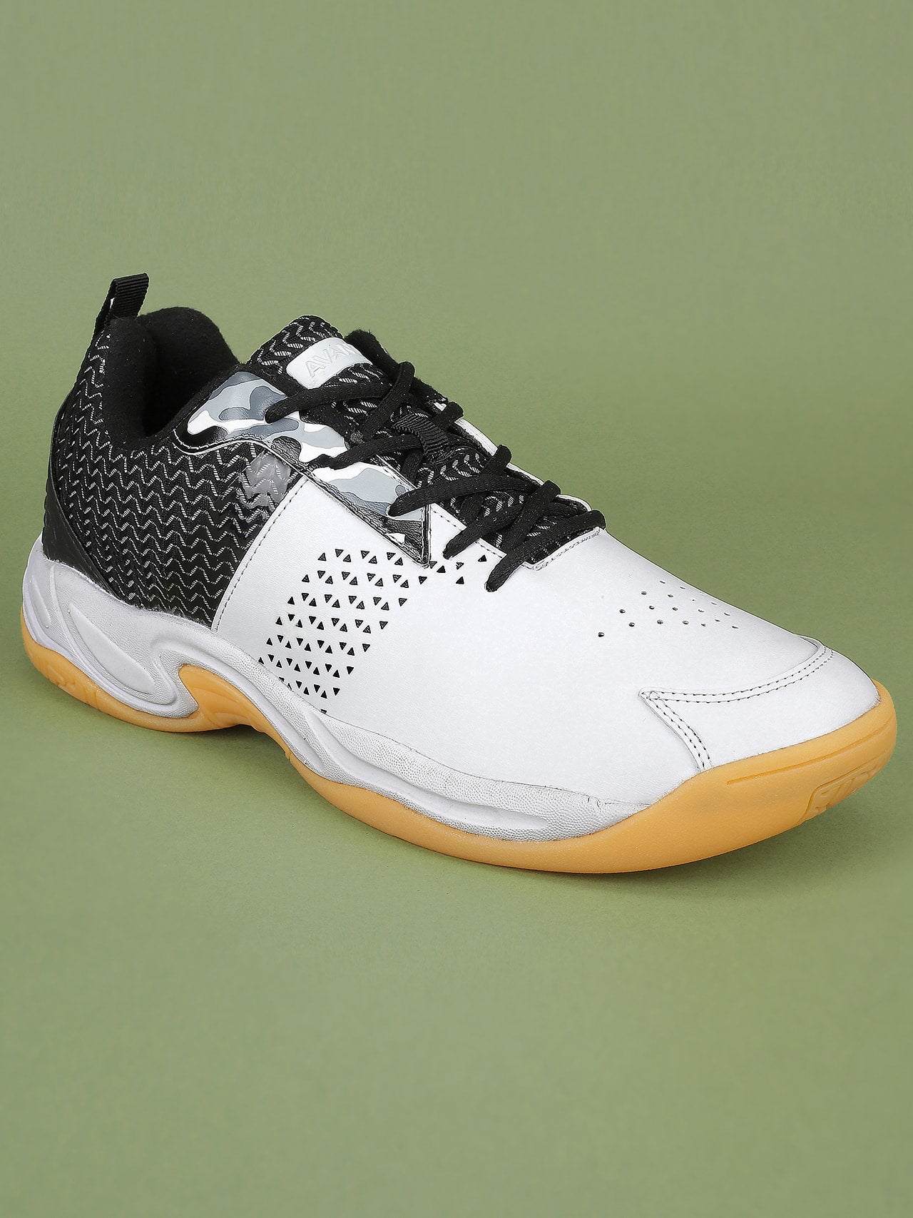 Avant Men's Smash Badminton Shoes - Black/White